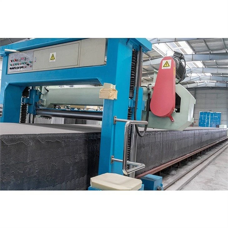 Long sheet foam cutting machine